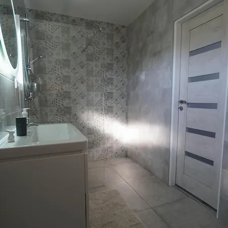 Puha Nyaraló Vrakúň